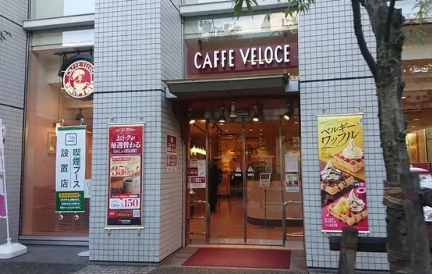 カフェ・ベローチェ 両国店の外観